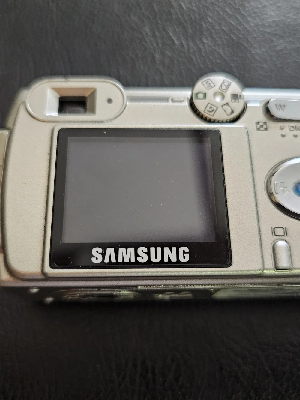 Samsung Digimax 301 3.2MP Silver Compact Digital Camera